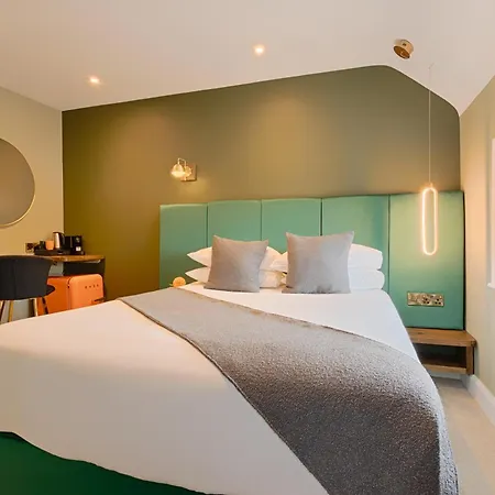 34 On The Hill - Boutique Townhouse Hotel Galway Exterior photo